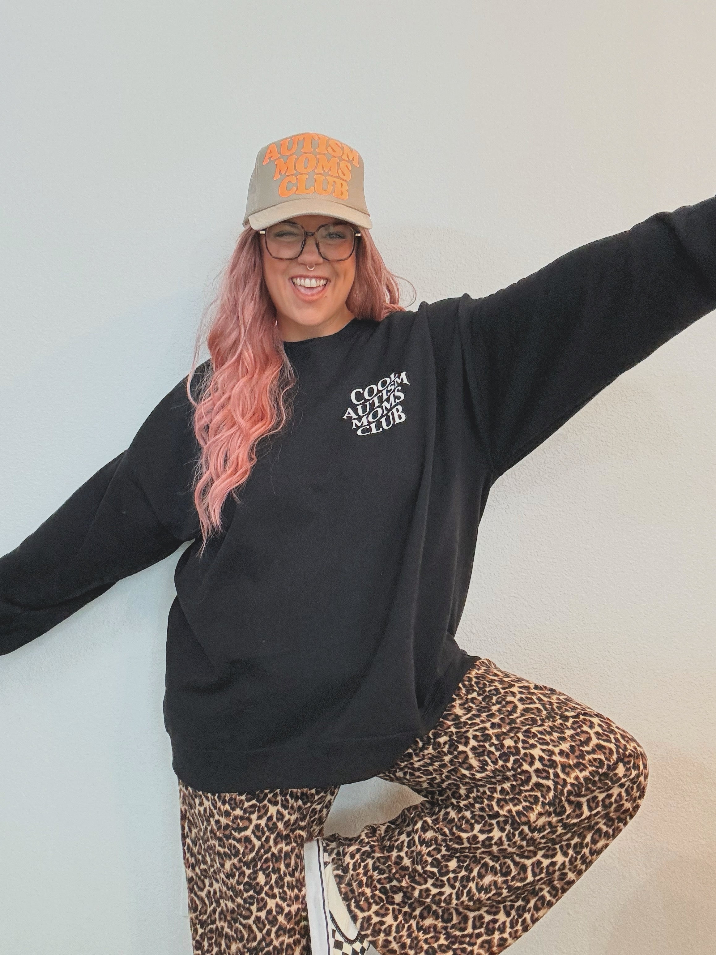 Unisex "Cool Autism Moms Club" Sweatshirt