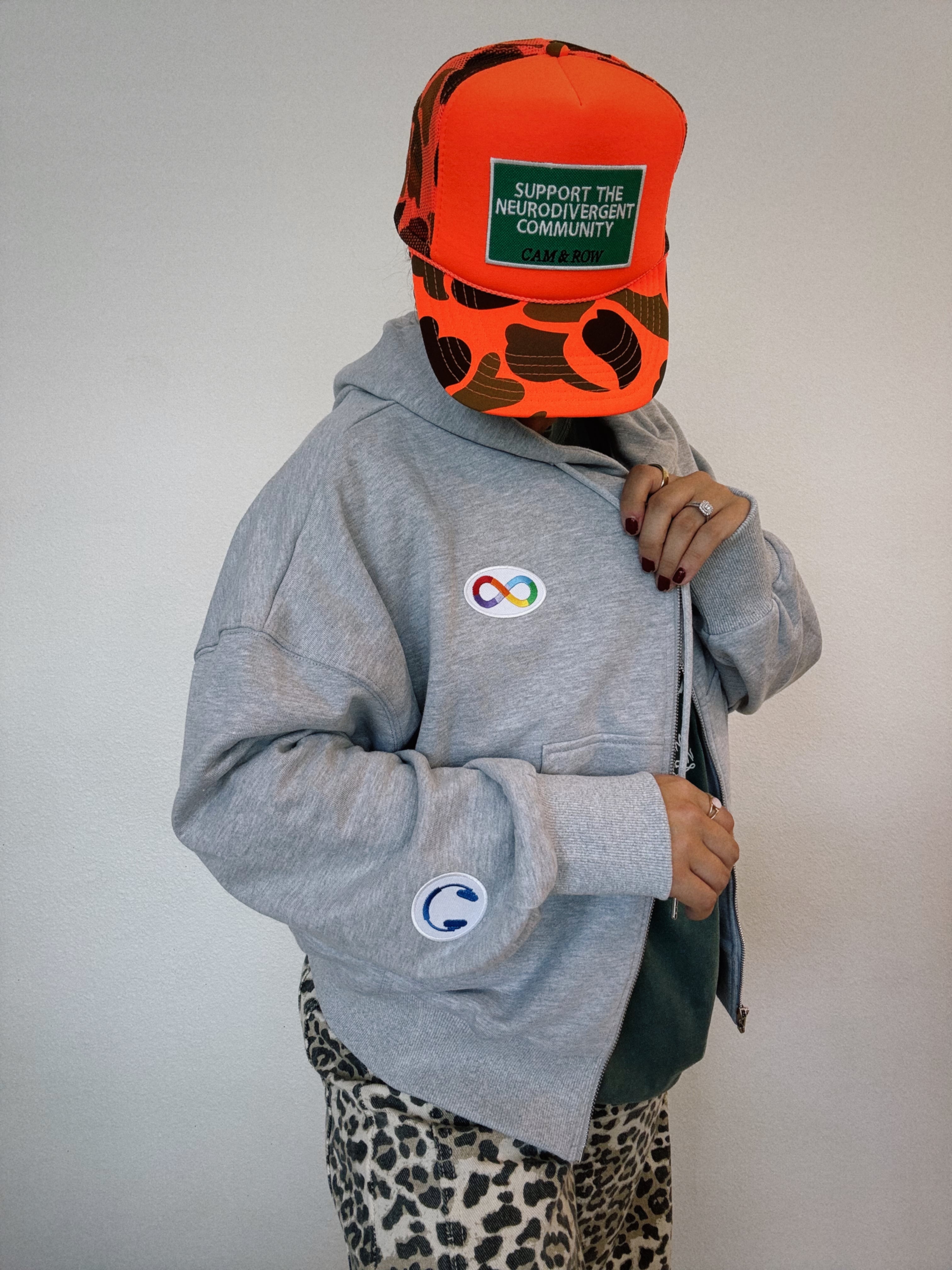 Gray Patch Cropped Zip-Up – Neurodiversity Design