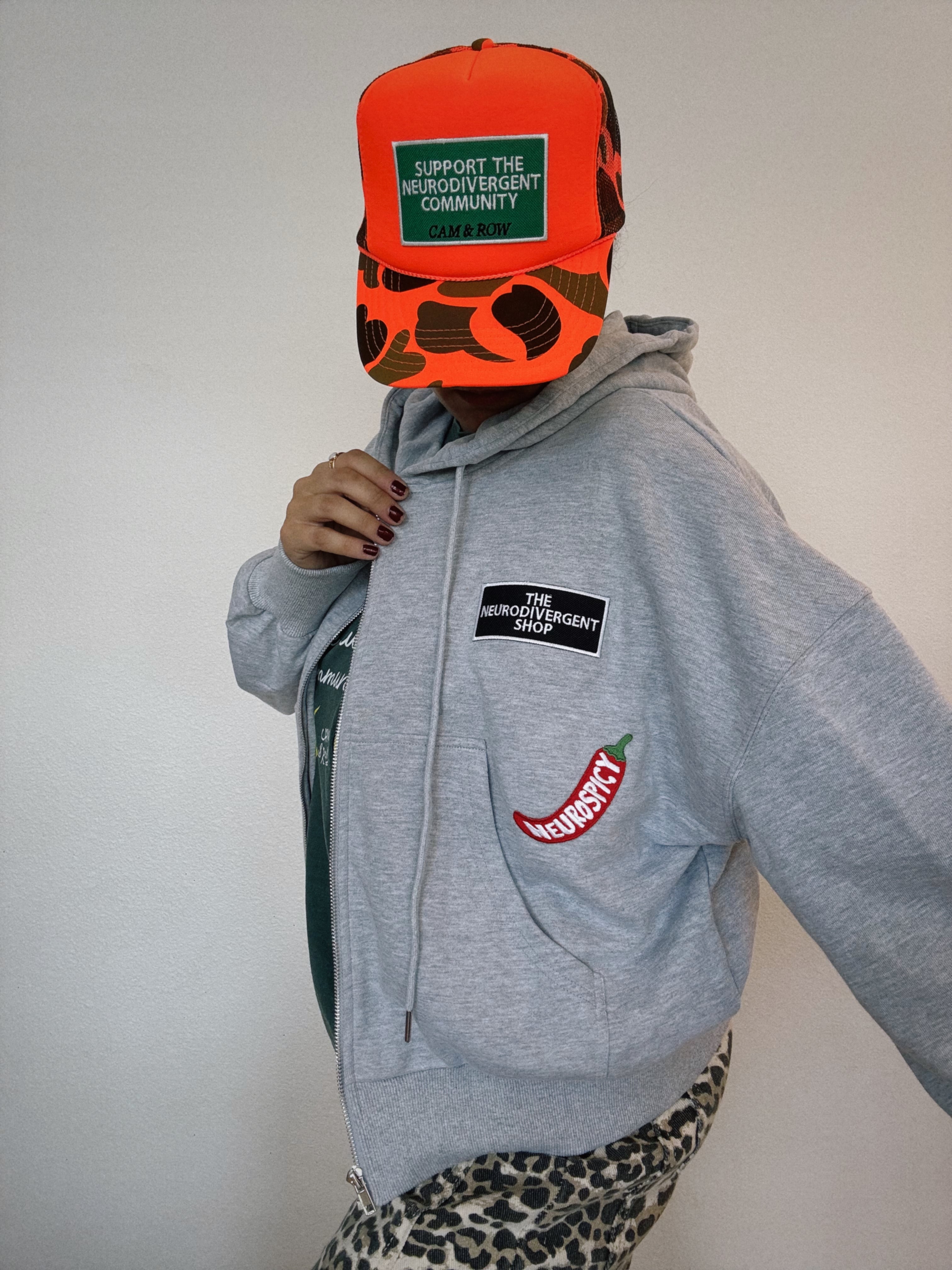 Gray Patch Cropped Zip-Up – Neurodiversity Design