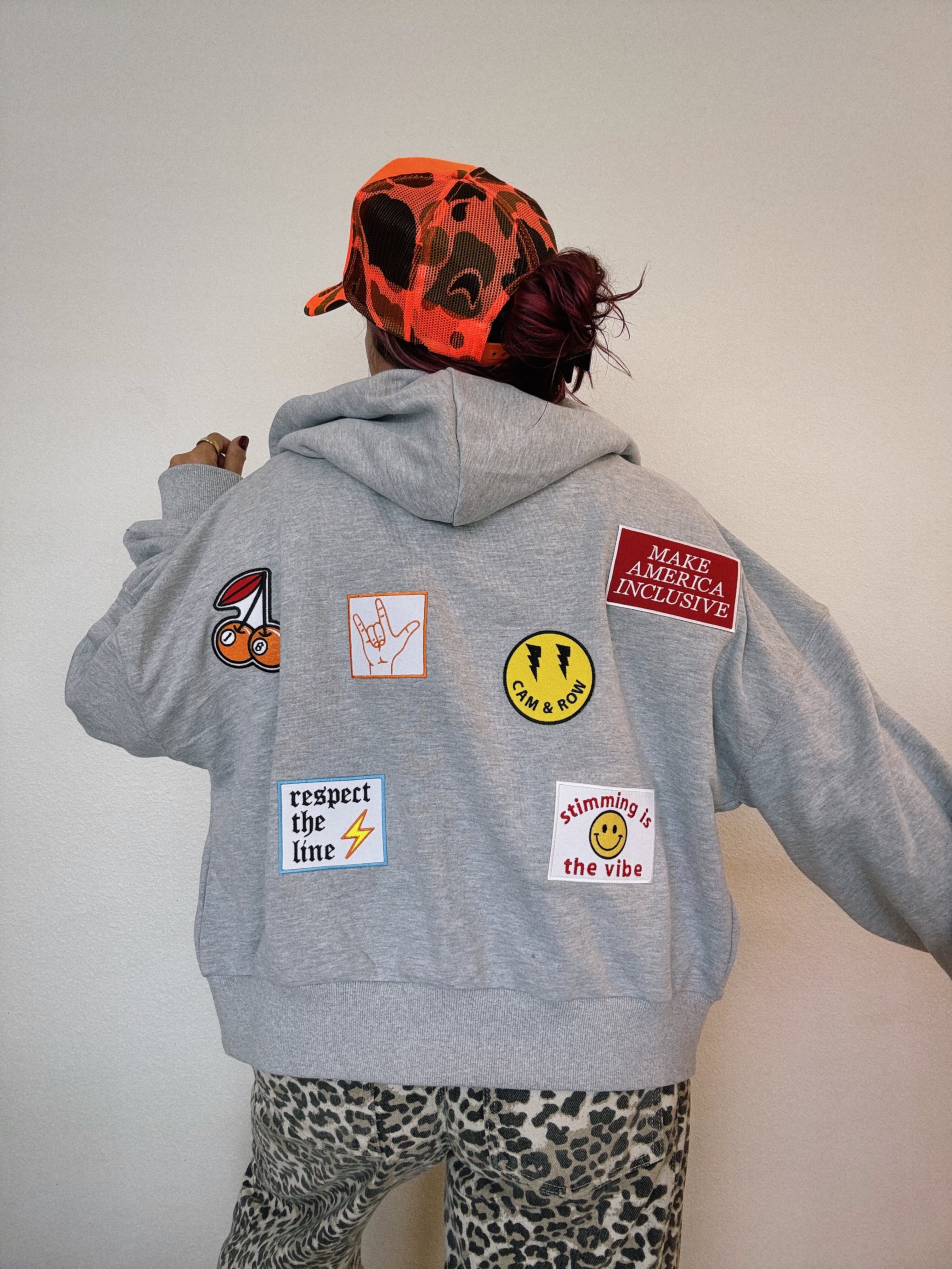 Gray Patch Cropped Zip-Up – Neurodiversity Design